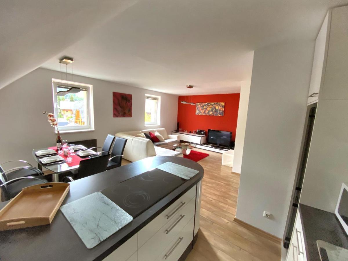 Apartment Stros With Private Sauna Kranjska Gora Bagian luar foto