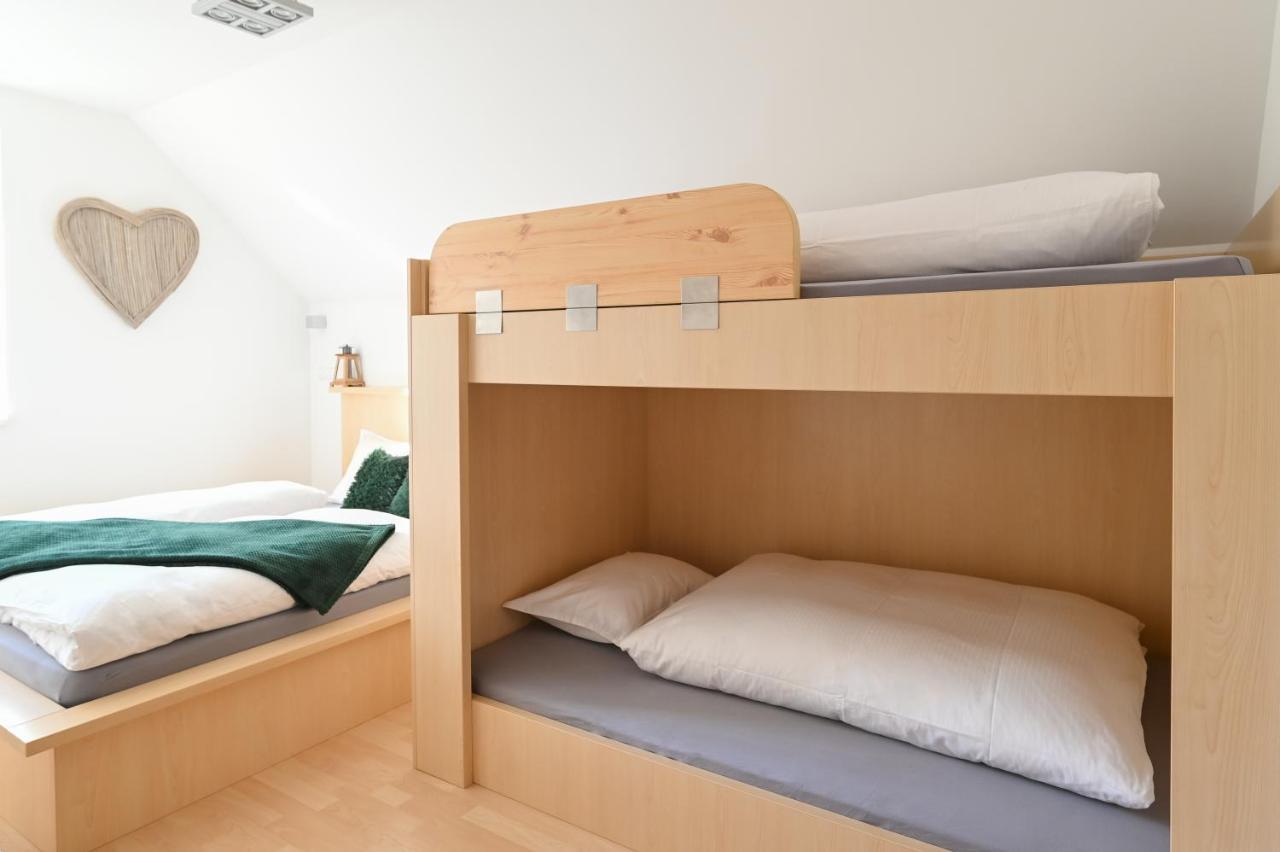 Apartment Stros With Private Sauna Kranjska Gora Bagian luar foto